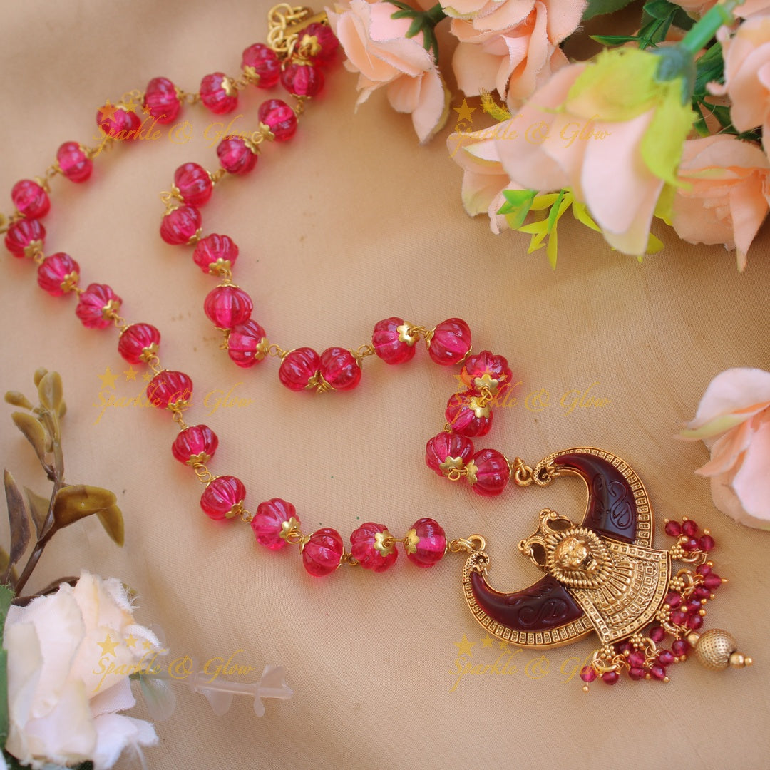 Exclusive Lion face carved double Puliguru pendent with pearl chain  - white small
