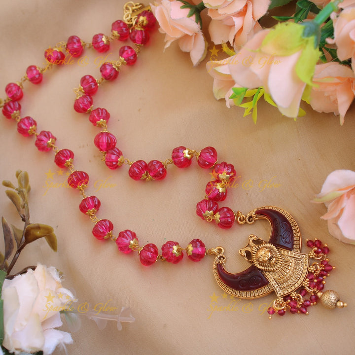 Exclusive Lion face carved double Puliguru pendent with pearl chain  - white small