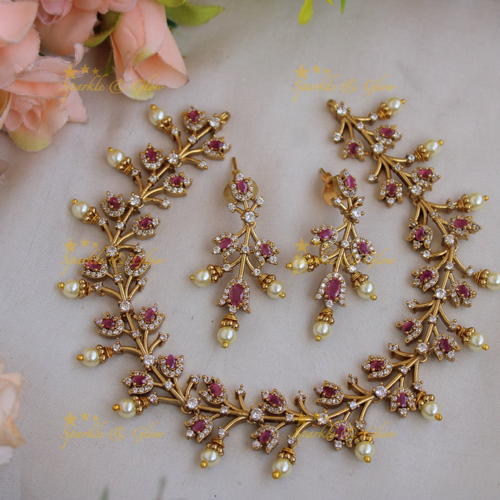 Stunning flower and branch AD short necklace with ruby - pink