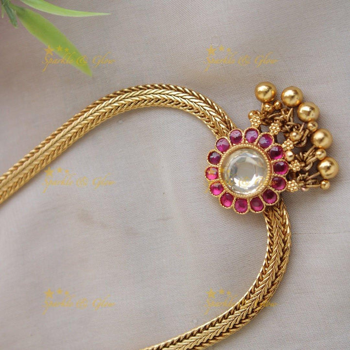 Elegant Floral Kemp stone pendent with chain with pearls and green beads - Sparkle and Glow