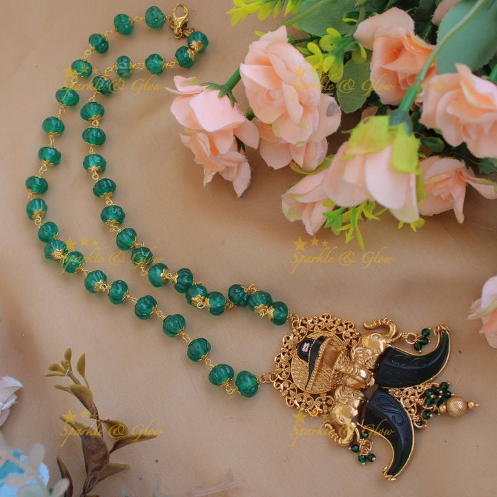 Beautiful Siva elephant carved double Puliguru pendent with red beads chain - red - Sparkle and Glow - Green - Back Thread