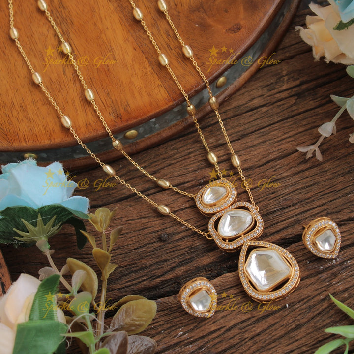 Gorgeous two layer three stone pendent with chain with CZ stones