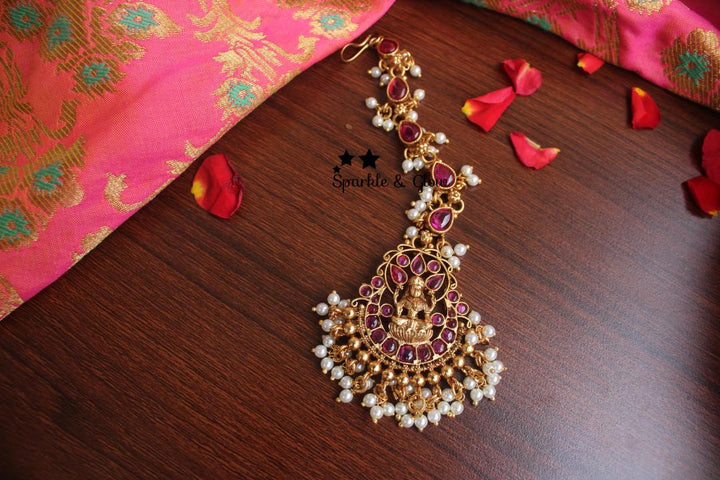 Lakshmi kemp stones single line maang tikka - Multi Gold - Sparkle and Glow - Kemp Pearl - 