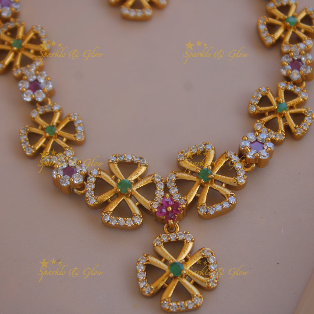 Premium matte gorgeous snowflake ad necklace