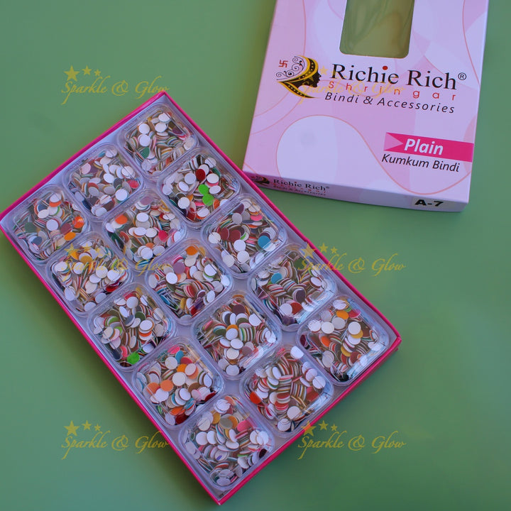 Richie Rich round plain bindi in box in assorted colours size - 7