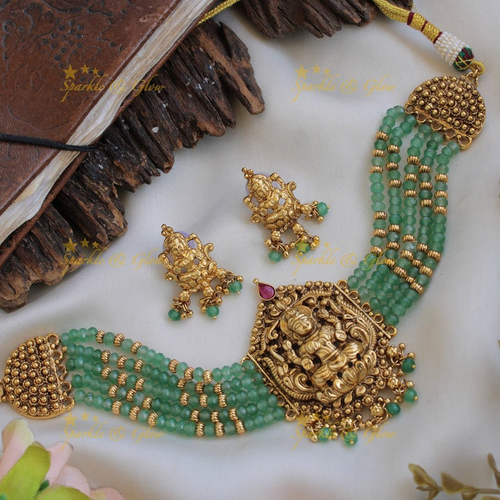 Statement Lakshmi choker with multi layer gold and red beads - red - Sparkle and Glow - Mintgreen - Back Thread