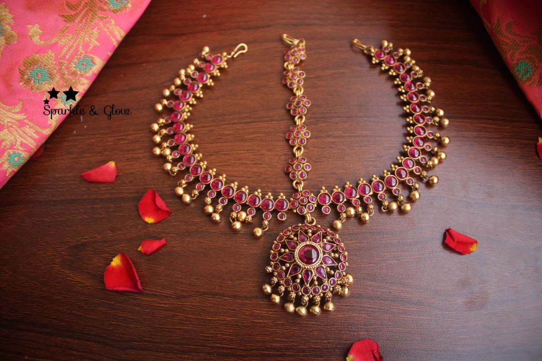 Bridal three sided non idol kemp maang tikka gold drops
