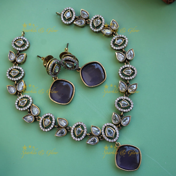 Beautiful Leaflet design victorian AD short necklace with red stone
