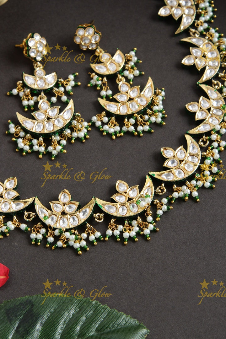Kundan half moon guttapusalu necklace