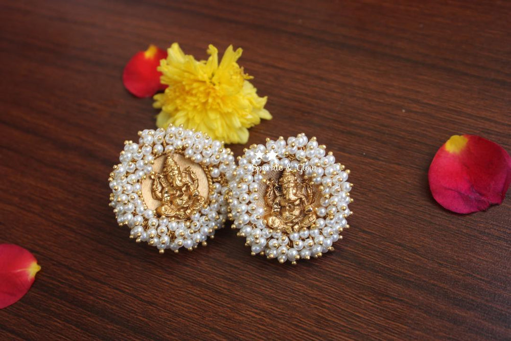 Gold alike polished gold cluster Ganesha stud - Sparkle and Glow