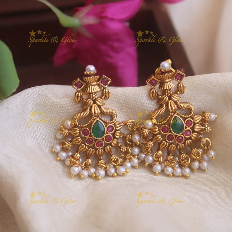 Elegant kemp stone Earrings with Pearls Beads - Sparkle and Glow