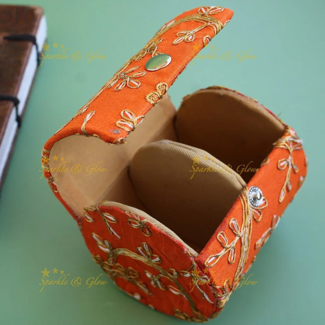 Embroidered 4 inch Bangle Box - Sparkle and Glow