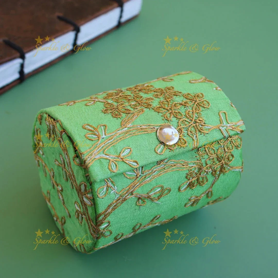 Embroidered 4 inch Bangle Box - Sparkle and Glow