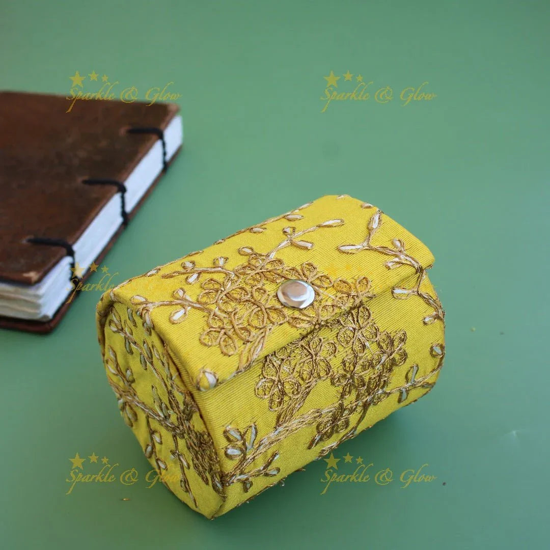 Embroidered 4 inch Bangle Box - Sparkle and Glow