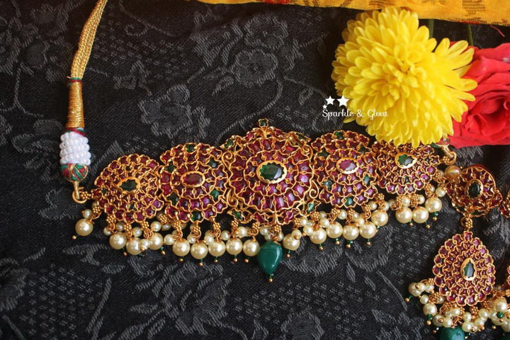 Real kemp stones gold alike gutta pusalu high neck choker - Pearl Beads - Sparkle and Glow