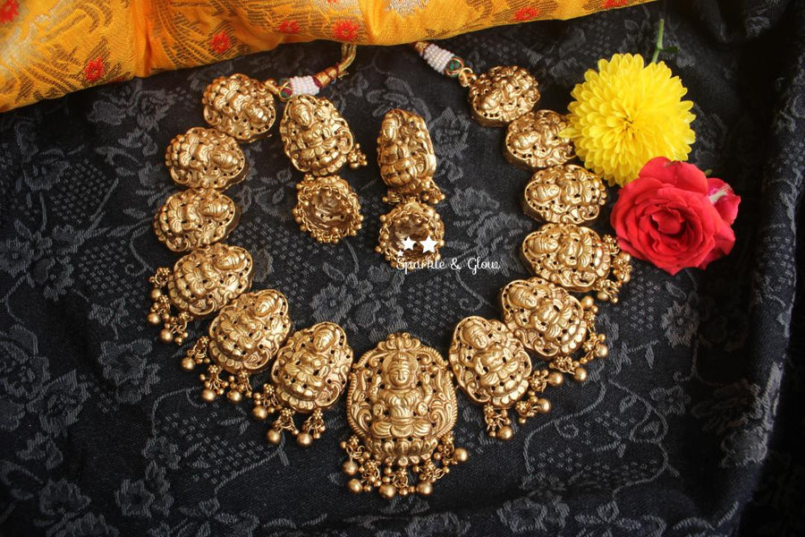 Premium quality gold alike polished lakshmi necklace with gold drops - Sparkle and Glow - Gold - Back Thread