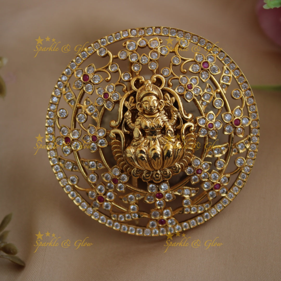 Elegant gold alike round shaped Lakshmi hair pin