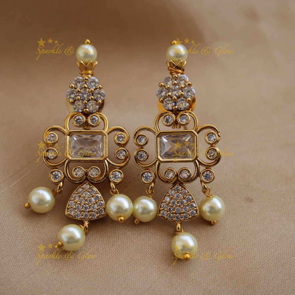 Beautiful floral and triangle design AD short necklace with stones - Sparkle and Glow - Back Thread - 