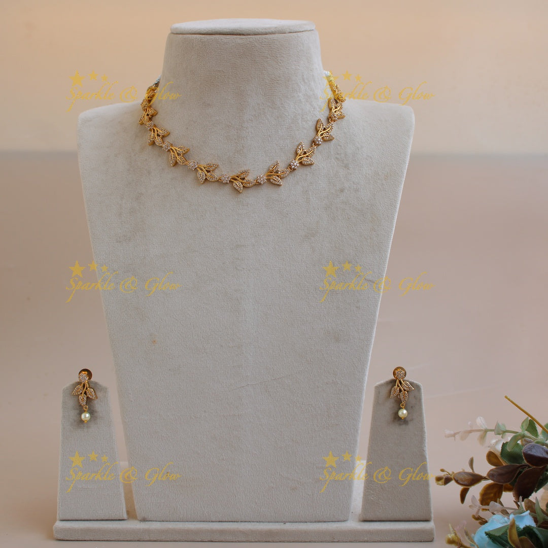 Stunning floral and leaflet design AD short necklace with stones - white