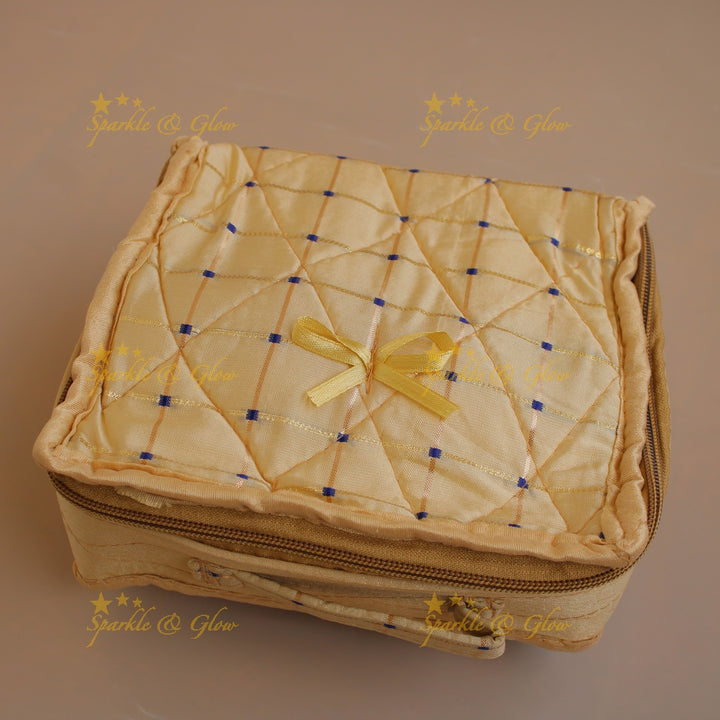 Checks design multiple section jewellry organizer