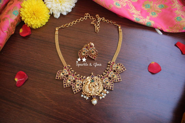 Green kemp stones gold alike polished high neck choker - Sparkle and Glow