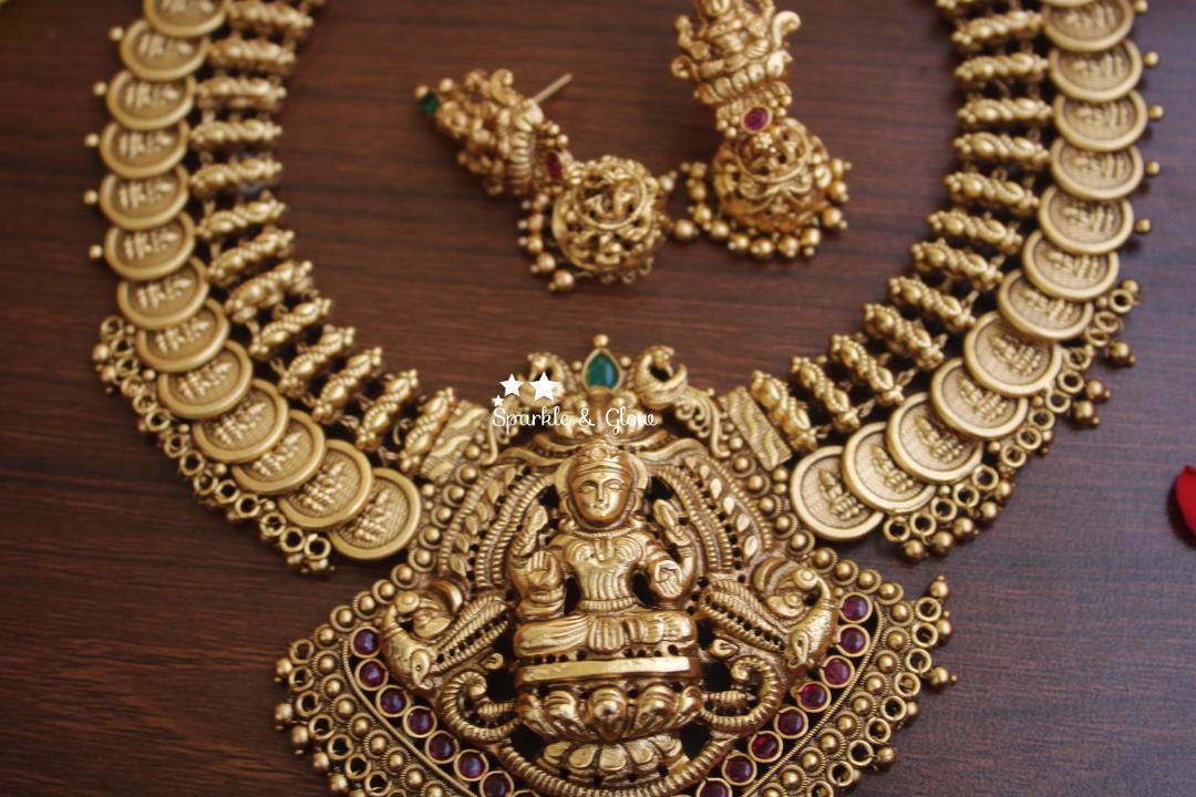 Gold alike polished nagas coin necklace wirh gold beads - Sparkle and Glow