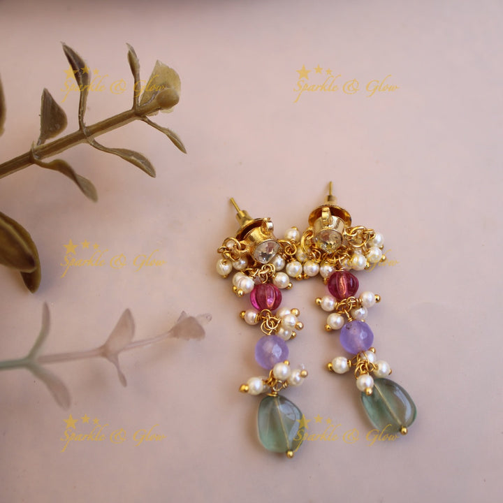 Elegant pearls and multi colour bead drops kundan short necklace