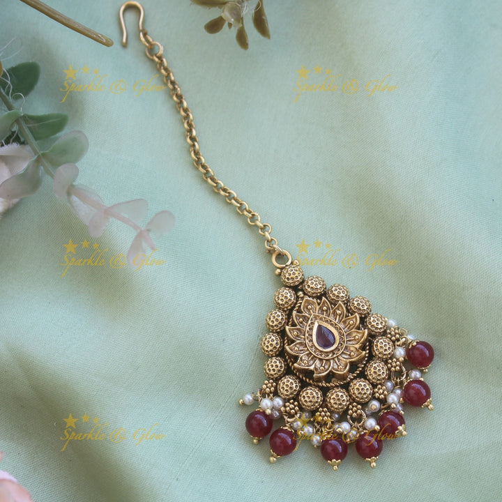 Leaf design gold alike maang tikka with pearls and gold beads