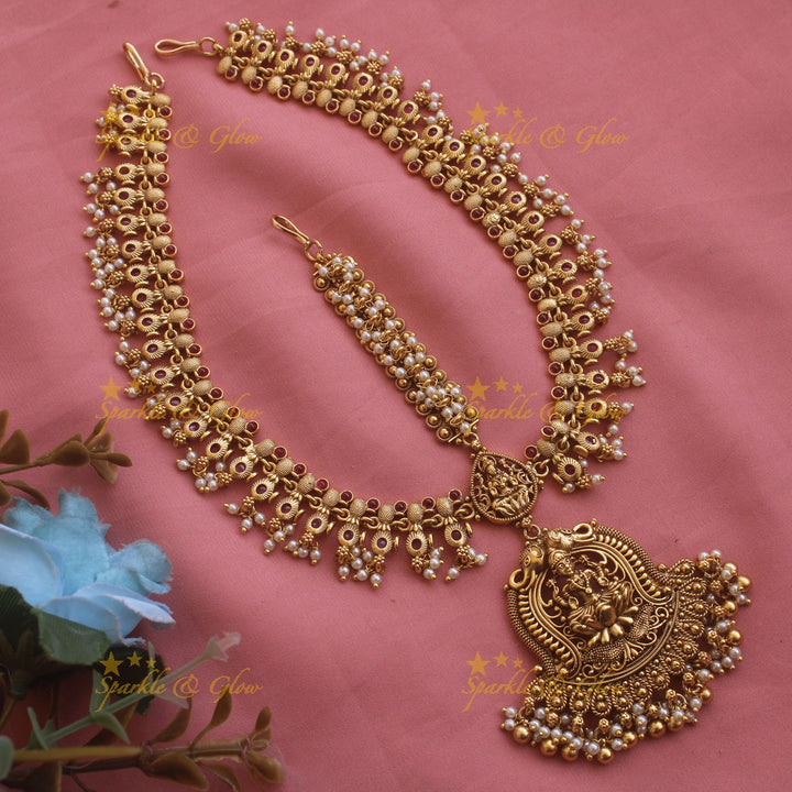 Grand Lakshmi elephant carved gutta pusalu Bridal three side maang tikka with gold beads and pearls