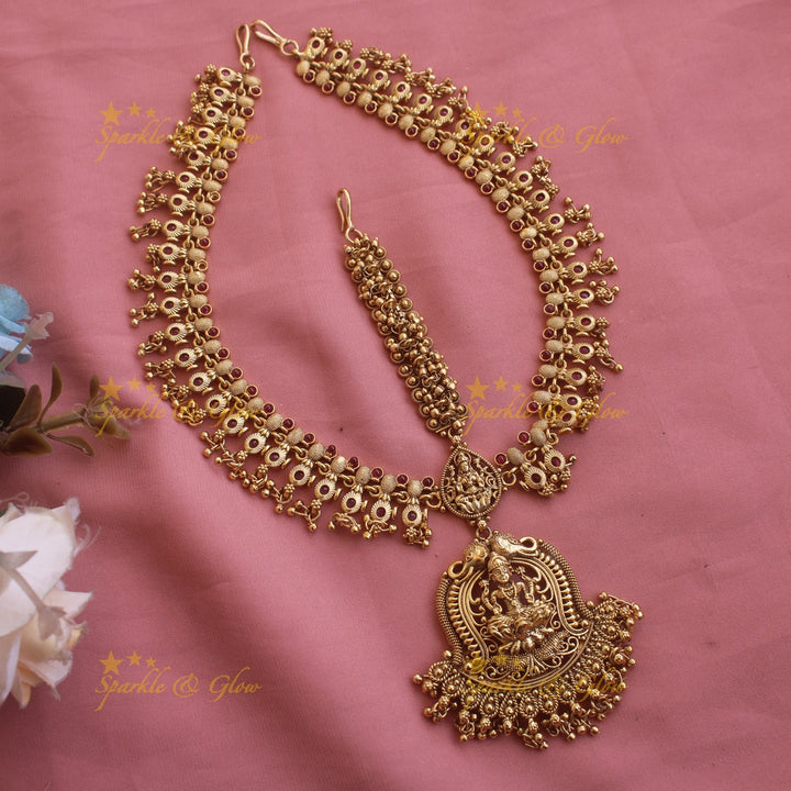 Grand Lakshmi elephant carved gutta pusalu Bridal three side maang tikka with gold beads and pearls