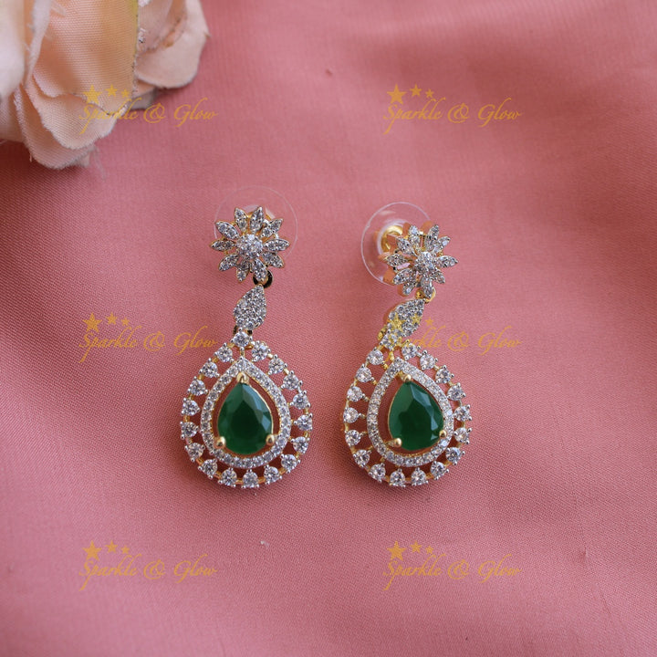 Elegant Floral leaflet design American diamond short necklace with emeralds