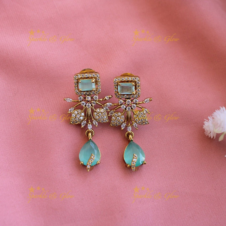 Elegant Floral and leaf design AD short necklace with pearls and ruby stones - pink - Sparkle and Glow - Mintgreen - Back Thread