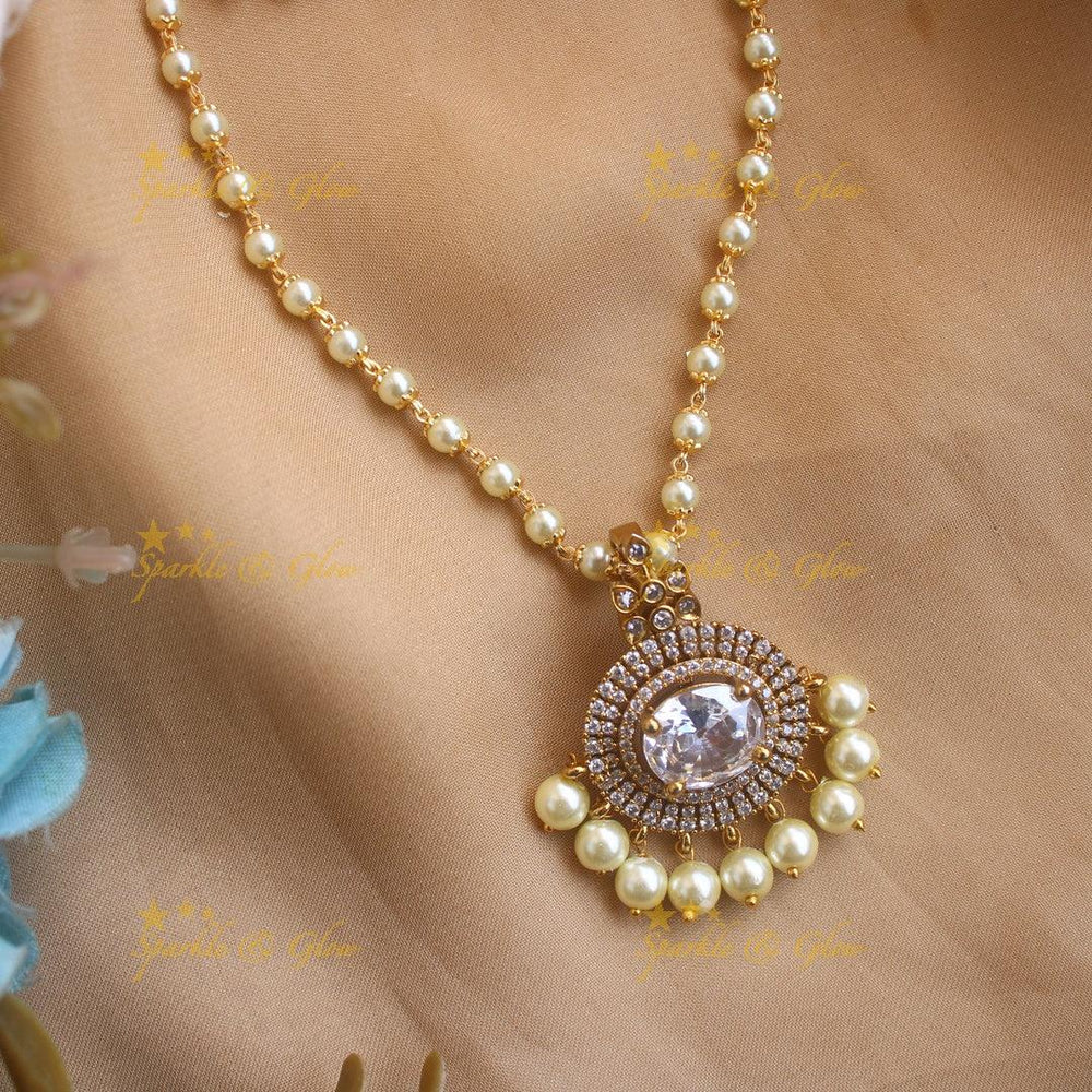 Sparkling Circle design Pearl chain- White - Sparkle and Glow