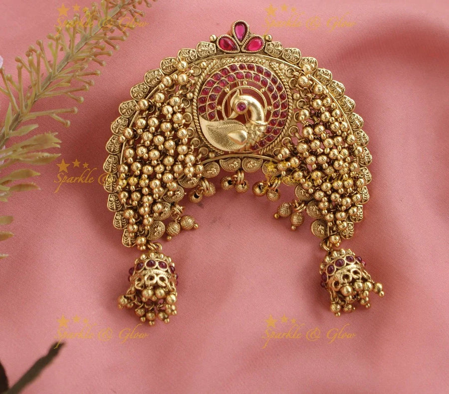 Kemp Peacock Cluster Gungroo Bun bellai with Jhumuka Hangings-Red - Sparkle and Glow