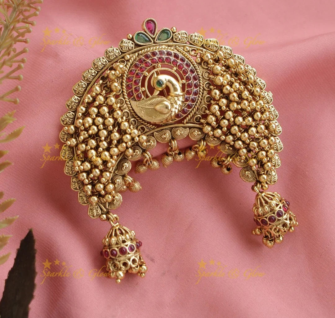 Kemp Peacock Cluster Gungroo Bun bellai with Jhumuka Hangings-Red - Sparkle and Glow