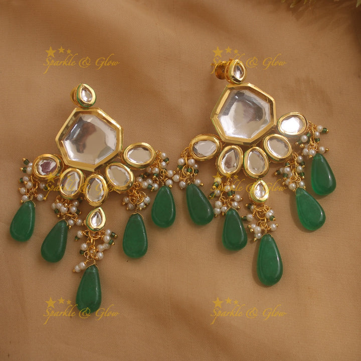 Grand Kundan Stone Bridal short necklace with pearls and green beads with maang tikka