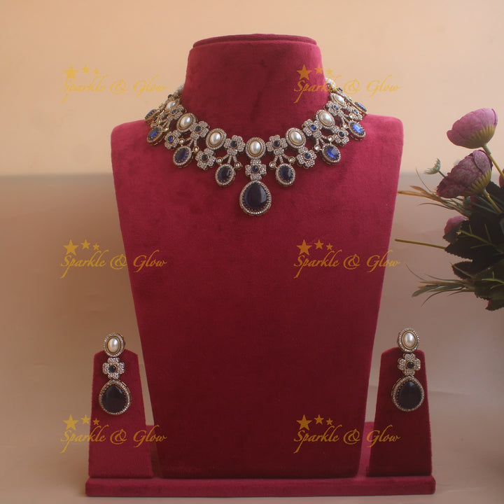 Statement Floral and Oval design Victorian AD short necklace with pearls and stones - Blue
