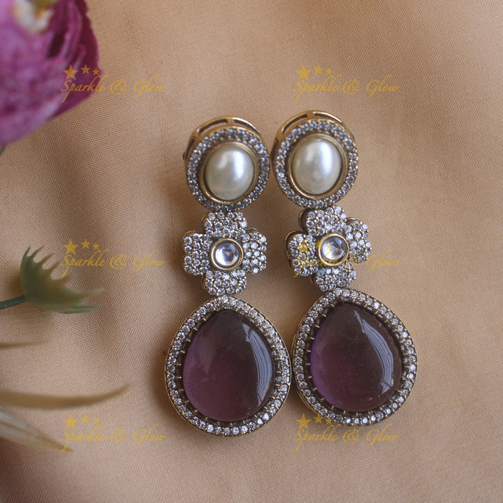 Statement Floral and Oval design Victorian AD short necklace with pearls and stones - Purple