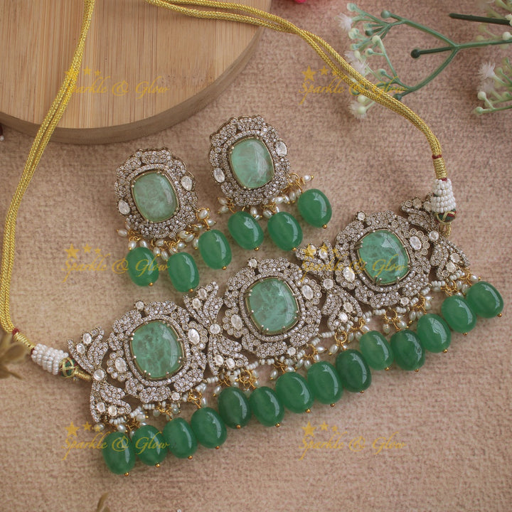 Beautiful Floral design victorian AD choker with stone and beads - green