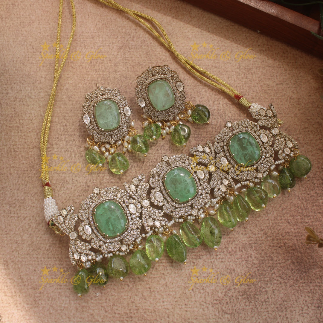 Beautiful Floral design victorian AD choker with stone and beads - green