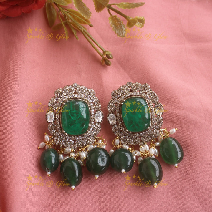 Beautiful Floral design victorian AD choker with stone and beads - green