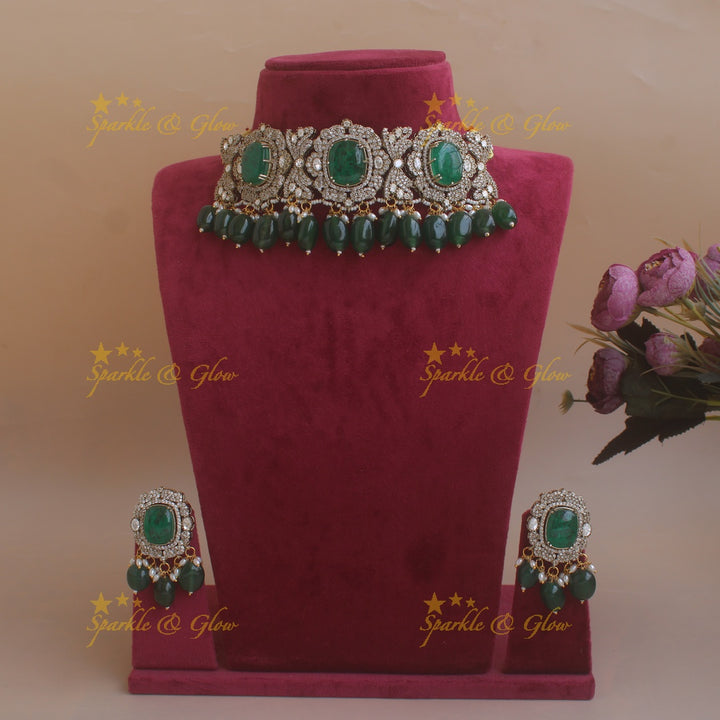 Beautiful Floral design victorian AD choker with stone and beads - green