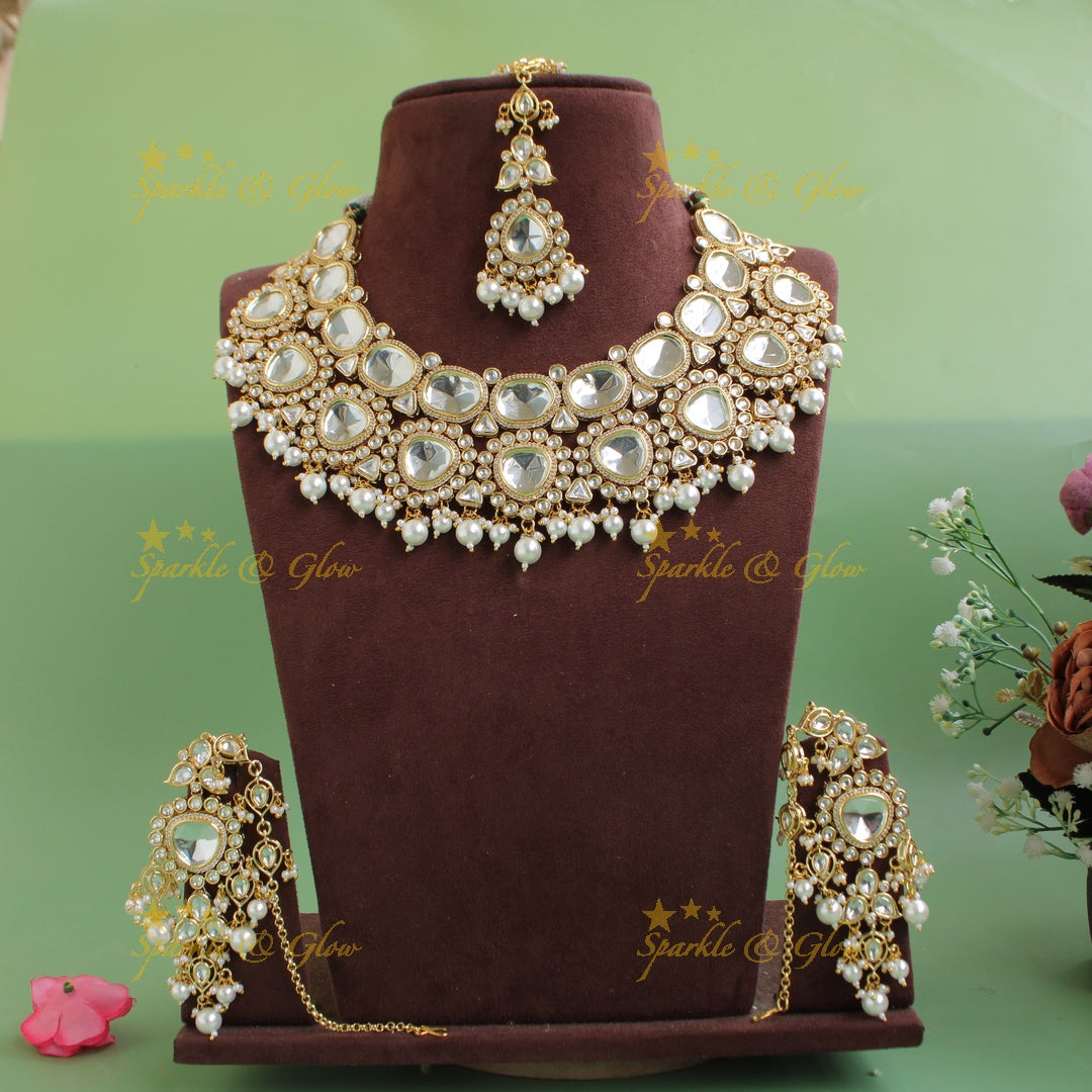 Elegant Kundan Stone Floral design Victorian AD Necklace with Maang Tikka