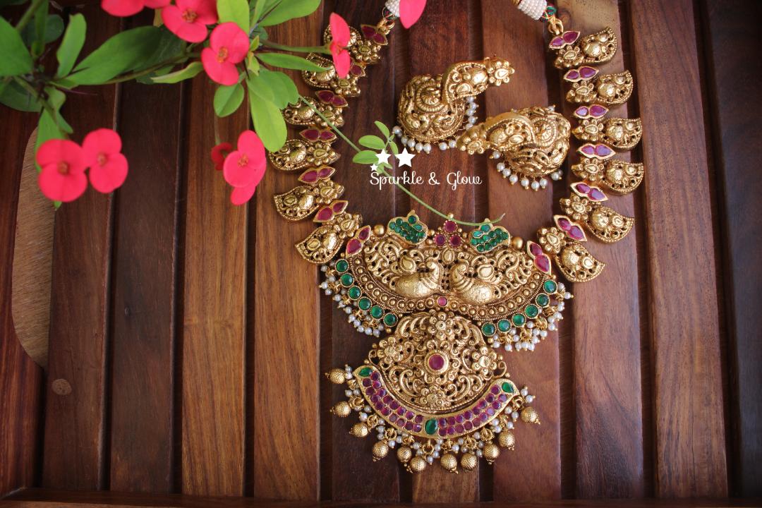 Gold alike polished heavy cz stones mango necklace
