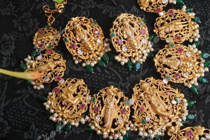 Gold alike polished Dashavathara neckalce set with green beads - Sparkle and Glow
