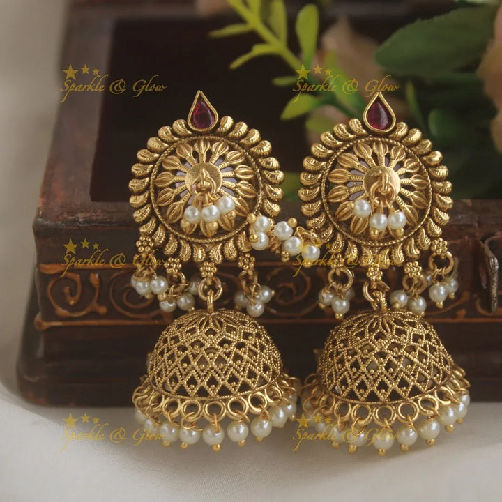 Gorgeous Bridal Procession carved pendant haram with multi layered pearl chain with green beads - Sparkle and Glow