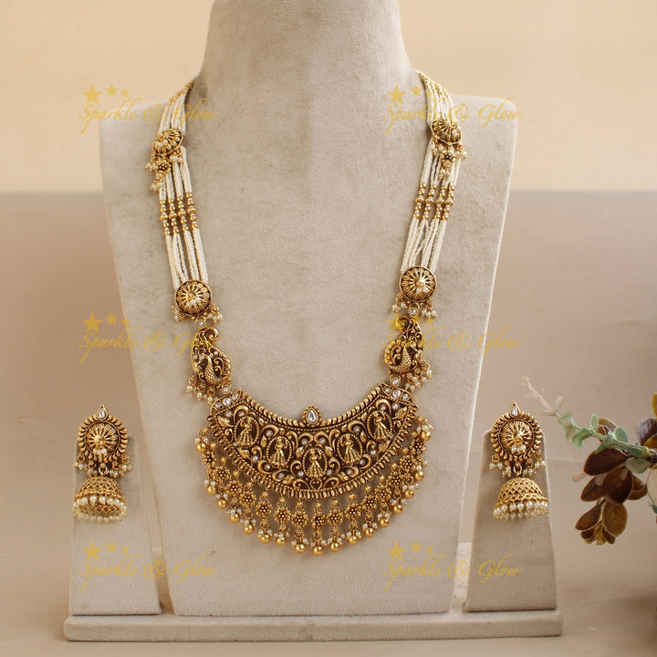Gorgeous Bridal Procession carved pendant haram with multi layered Rubypearl chain with green beads