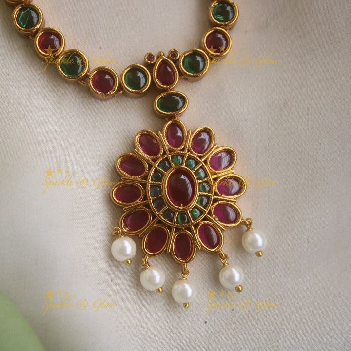 Stunning Floral Adigai Short necklace with Pearls- Pink-green