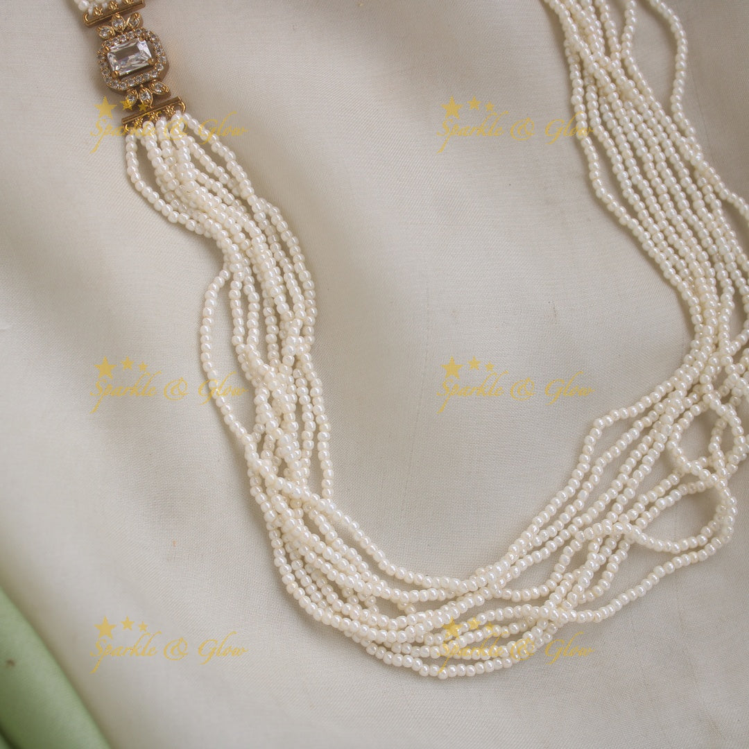 Multilayered Moggapu Pearl Haram- White
