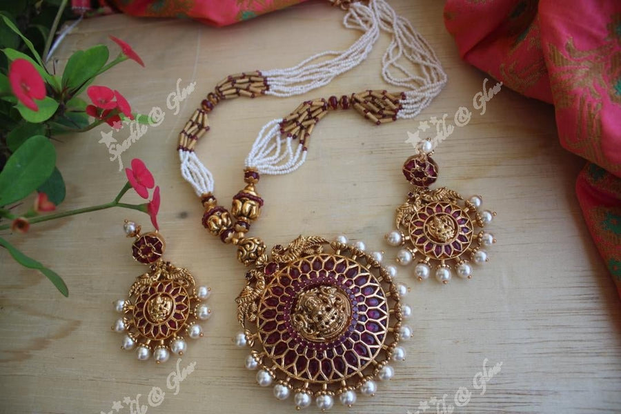 Real Kemp stones Lakshmi Pendent pearl chain - Sparkle and Glow - Back Thread - 